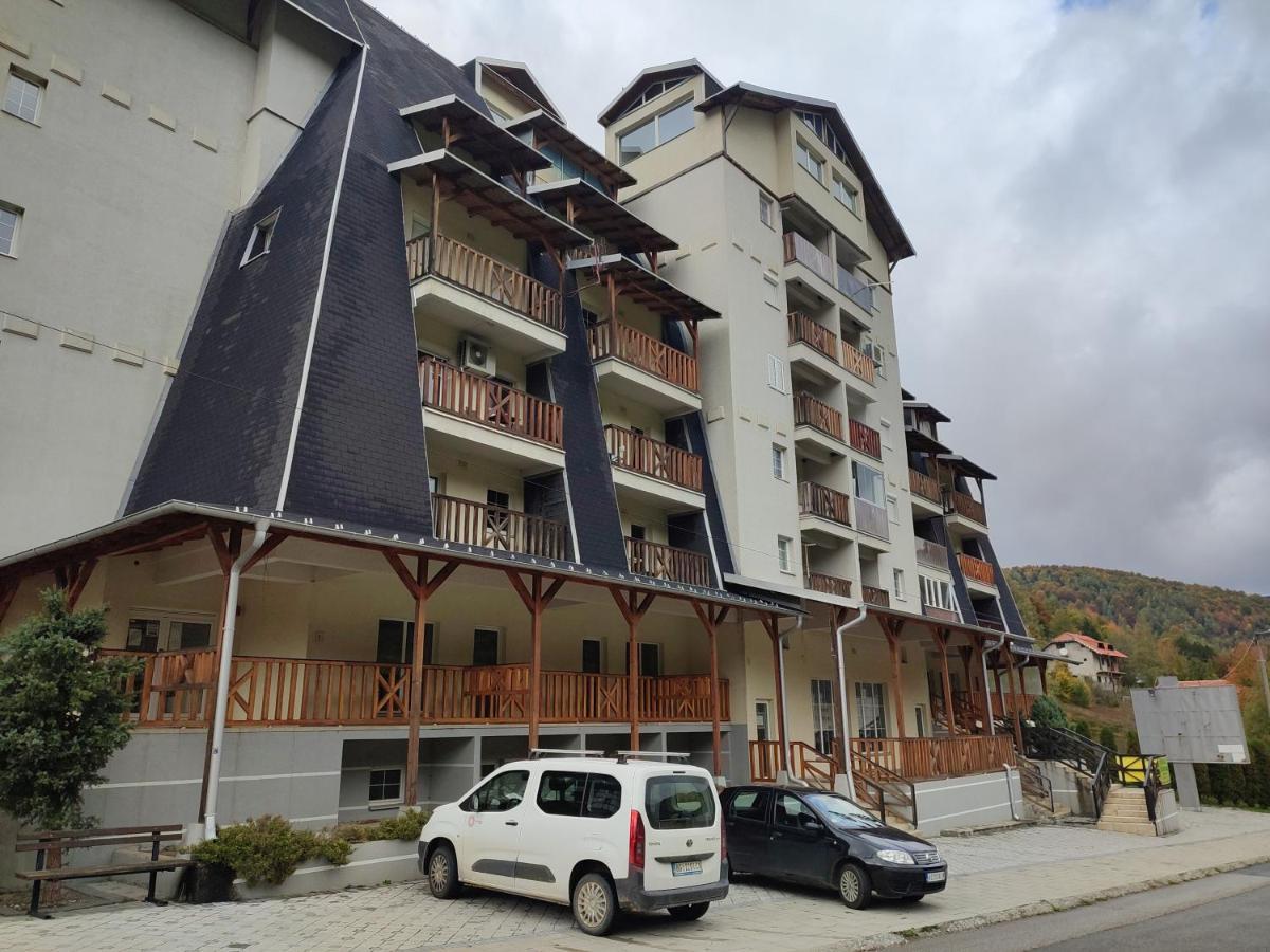 Suncani Apartman 36, Brzece Exterior photo